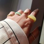 پک انگشتر رزینی طیف سبز و زرد