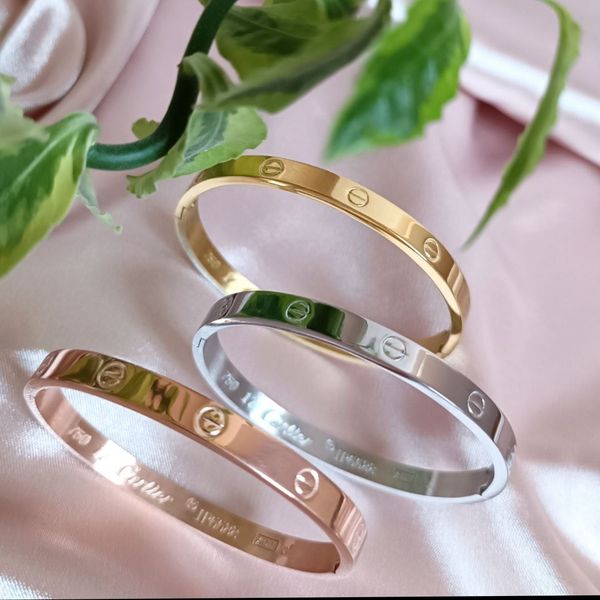 دستبند کارتیه