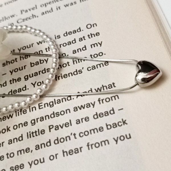 گردنبند دولاین مرواریدی با قلب توپر