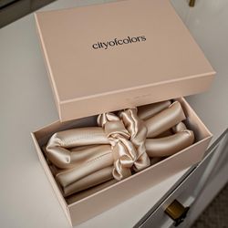 کرلی ربان ساتن همراه دو اسکرانچی جنس ال ایکس باکیفیت