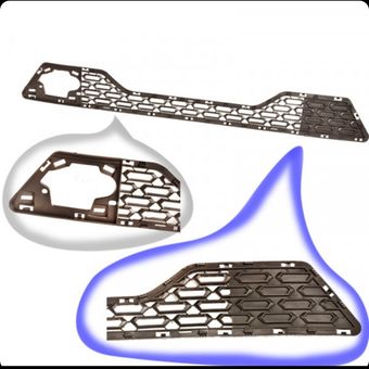 شبکه داخل سپر جلو ام وی ام X22 شرکتی