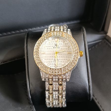 ساعت مردانه نگین دار(پس کرایه)