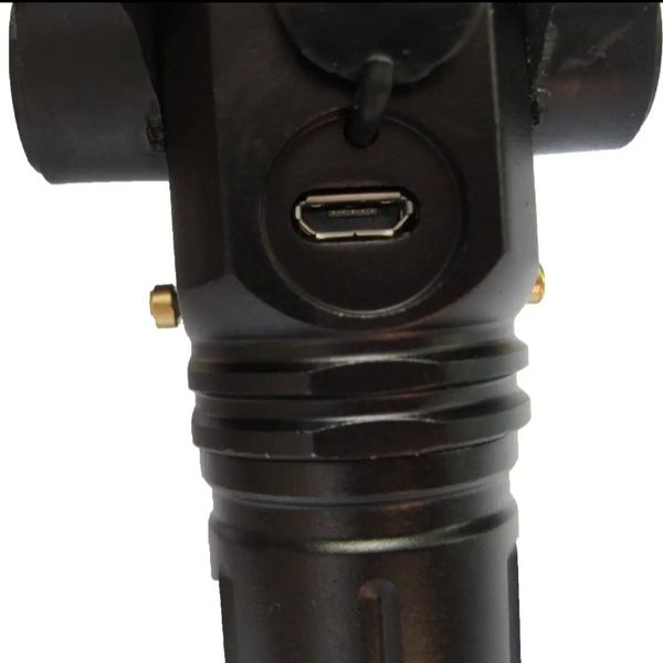 چراغ قوه دستی اسمال سان مدل zy-w537