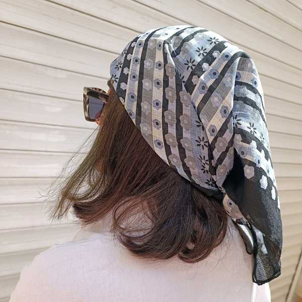 مینی اسکارف مدل گلدار