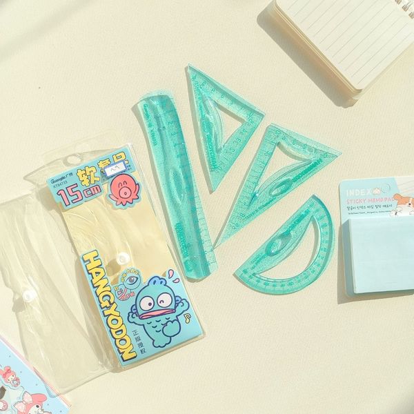 ست نقاله گونیا و خط کش طرح کارتونی