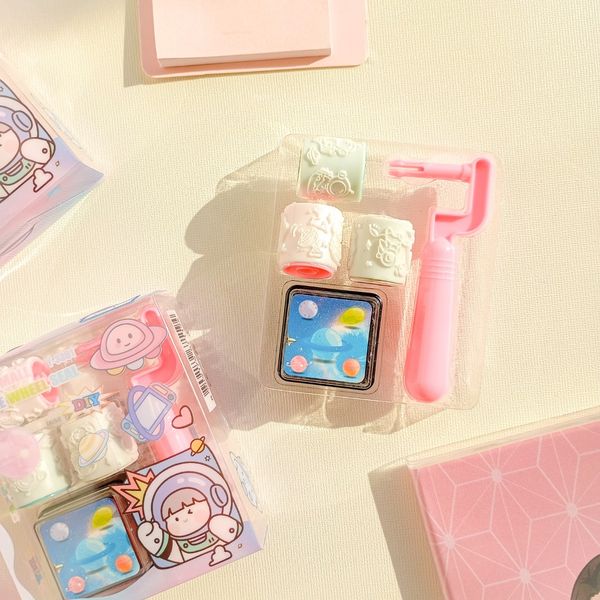 مهر غلتکی فضانورد صورتی