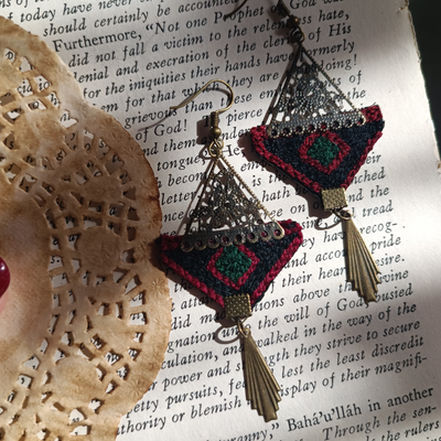 گوشواره سنتی گلیمی مدل گیلناز