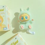 عروسک شانسی لبوبو مدل have a seat یا نشسته