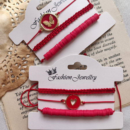 دستبند قرمز یلدایی