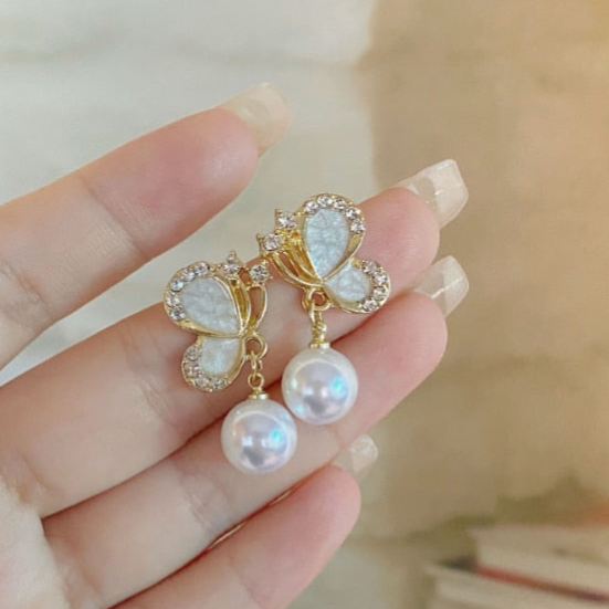 گوشواره پروانه مروارید آویز دار