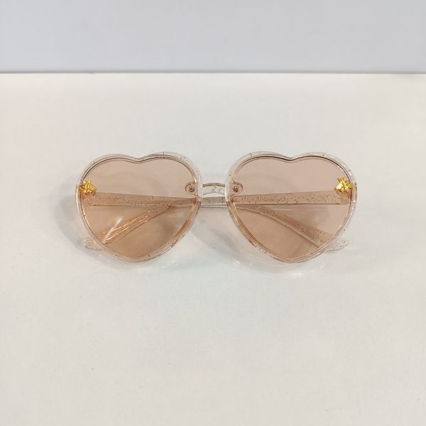 عینک بچگانه قلبی وارداتی