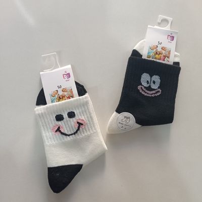 جوراب بچگانه نیم ساق