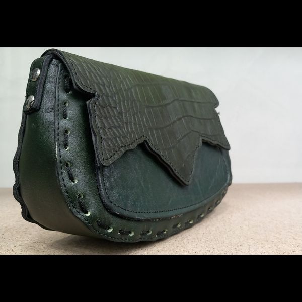 کیف یکطرفه زنانه چرم طبیعی مدل پروانه رنگ متنوع