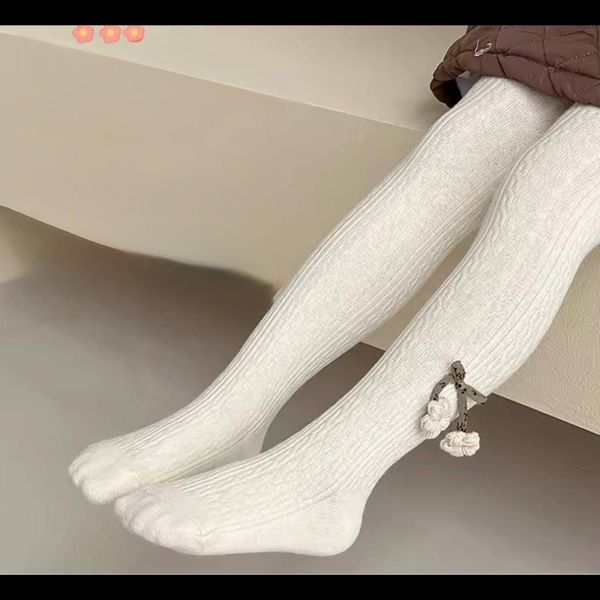 جورابشلواری بچگانه عروسکی گل دار