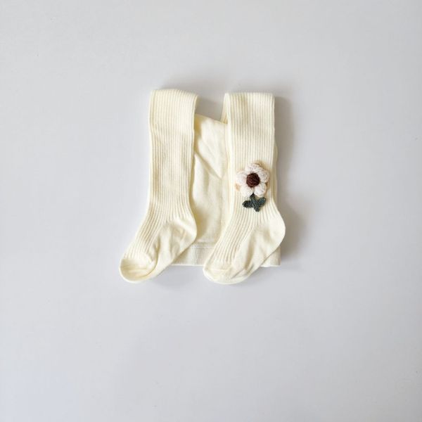 جورابشلواری بچگانه کبریتی گل دار