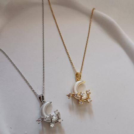 گردنبند ماه و ستاره