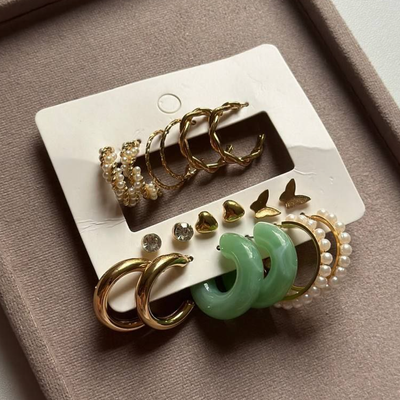 پک گوشواره 9 تایی مدل رزینی (صورتی)