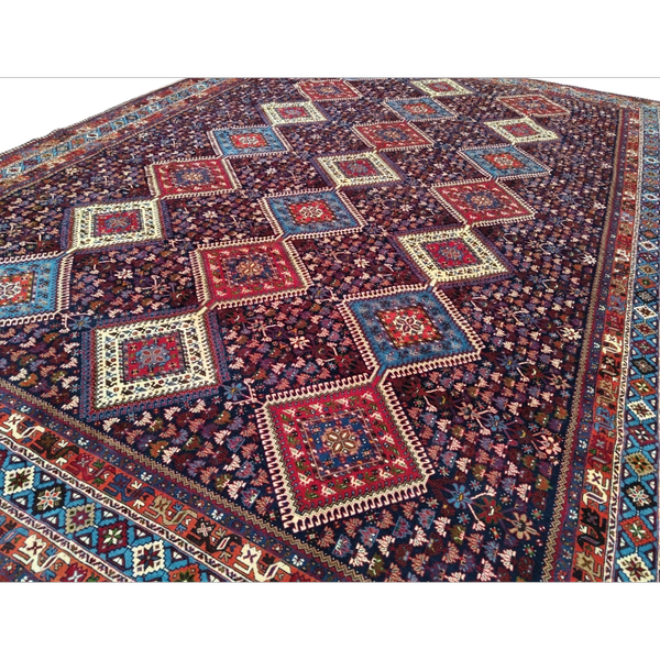 فرش دستباف سایز دوازده متری (تمام پشم یلمه طرح قاب حوضی)