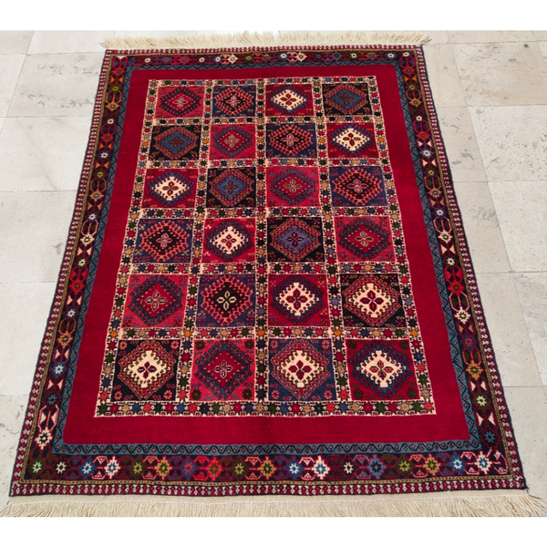 فرش دستباف سایز قالیچه سه متری (تمام پشم یلمه طرح دور خلوت زمینه خشتی) کد 6222