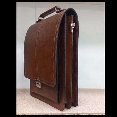 کیف اداری متوسط