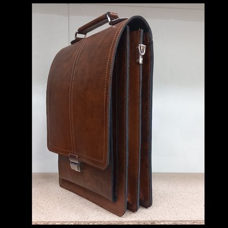 کیف اداری متوسط