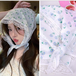 مینی اسکارف سه گوشه دور گیپور با گل های آبی