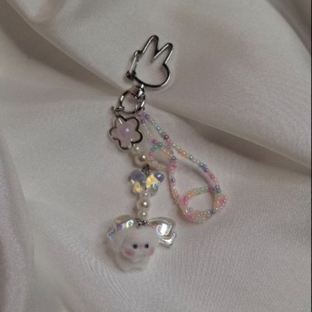 آویز خرگوش پشمالو🐰