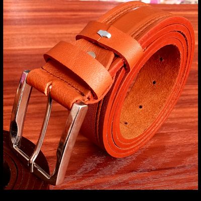 کمربند چرم طبیعی با سگگ زبانه دار و رنگ عسلی