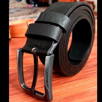 کمربند چرم طبیعی اسپورت با سگک زبانه ای