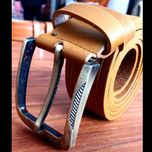 کمربند چرم طبیعی اسپورت با سگک زبانه ای