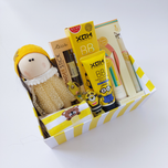 باکس هدیه زرد دخترانه کد 18