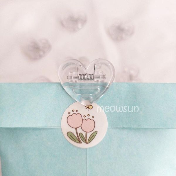 پک 4 عددی گیره کاغذ شفاف قلبی