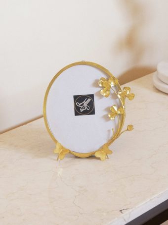 قاب عکس برنجی دل آذین