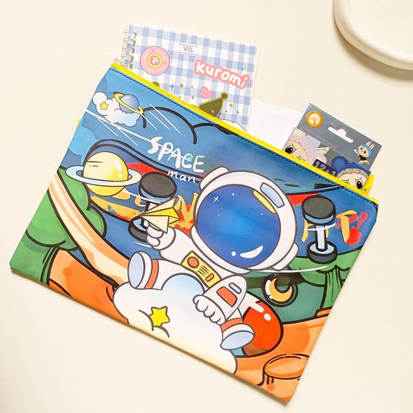 کیف زیپدار طرح فضانورد کد 102