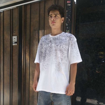 تیشرت لش گیونچی