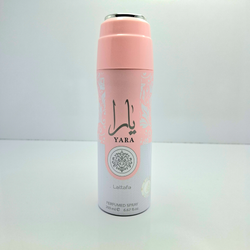 اسپری بدن یارا صورتی