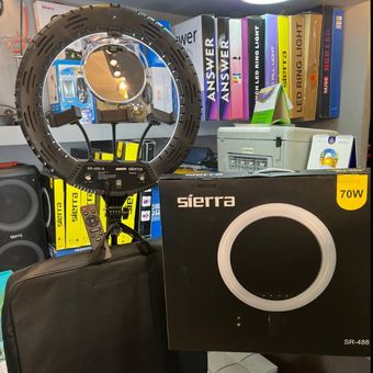 رینگ لایت حرفه‌ای Sierra A330 به همراه سه‌پایه تاشو – قطر 45 سانتی‌متر، توان 70 وات