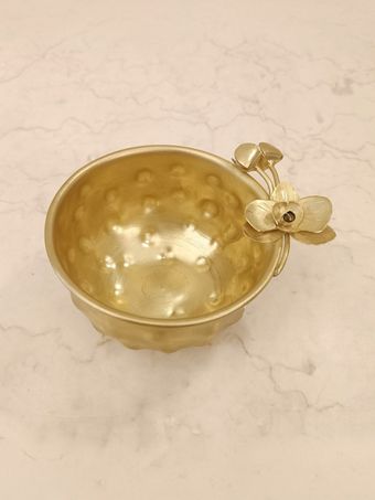 پیاله گل ارکیده