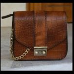 کیف زنانه چرم طبیعی دست دوز