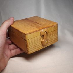 جعبه ی چوبی جواهرات