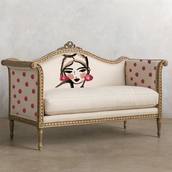 لاوست سوزندوزی صورتی | مبلمان با طرح و رنگ ملیح