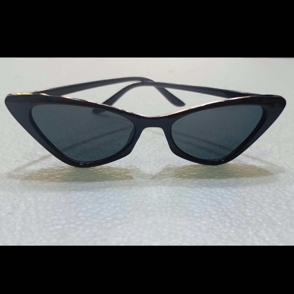 عینک آفتابی زنانه مدل L10200