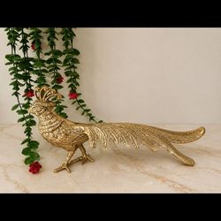 مجسمه برنزی طاووس دم پهن
