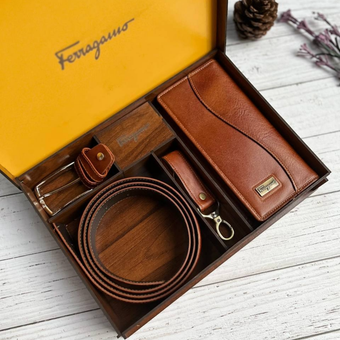 ست چرم طبیعی برند Ferragamo رنگ عسلی