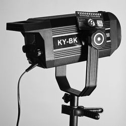 ویدیو لایت حرفه ای 500 وات مدل KY BK500w pro LED