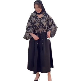 کت و دامن تمام سوزن دوزی شده