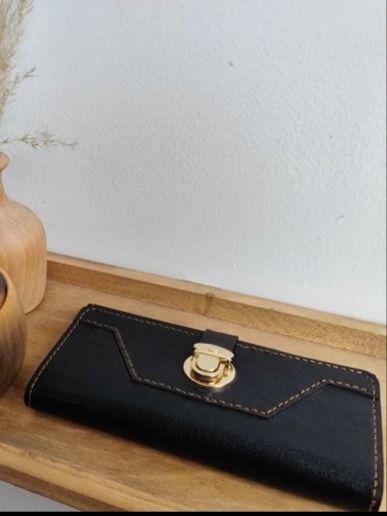 کیف پول و تلفن همراه  چرم سوگو سه لت قفل دار کد 423 دوخت ظریف دست دوز