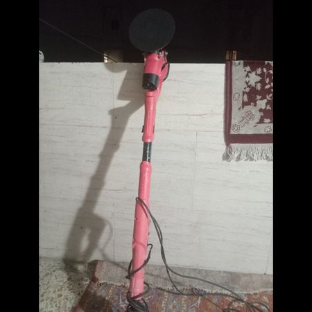 سنباده زن دیواری محک