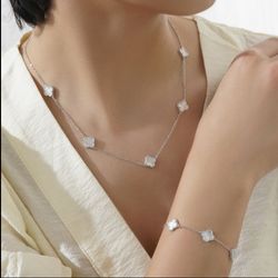 ست ونکلیف حکاکی شده