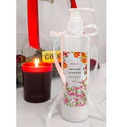 لوسیون گل های زیر نور ماه 🪄🌺🌹